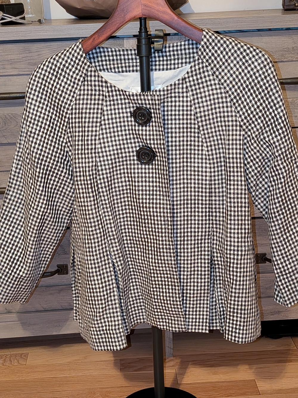 W.D.N.Y. Black White Gingham Pleated Swing Jacket Size 8